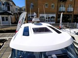 Beneteau Antares Series 9